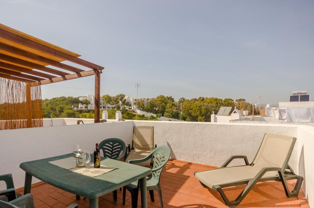 Apartamentos Mas Conil Коніль-де-ла-Фронтера Екстер'єр фото